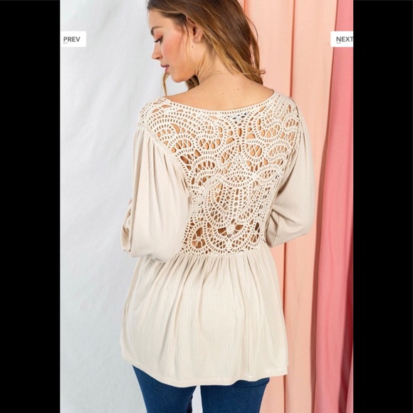 White Birch 3/4 Sleeve Solid Knit Top V-Neck Crocheted Lace Inset With Open back - Picture 4 of 10